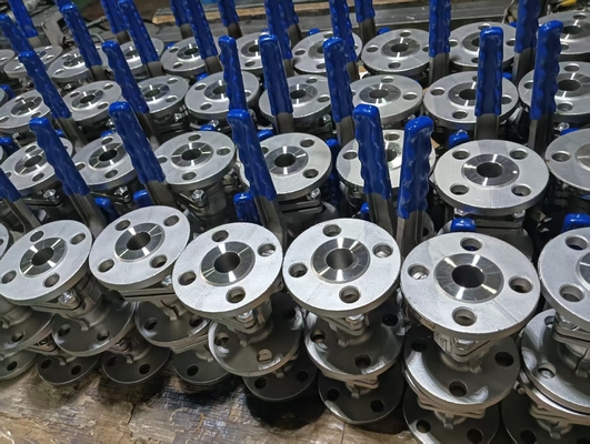 Ống phun bóng thép không gỉ đầu tư với ghế PTFE và thân WCB cho môi trường nhiệt độ cao